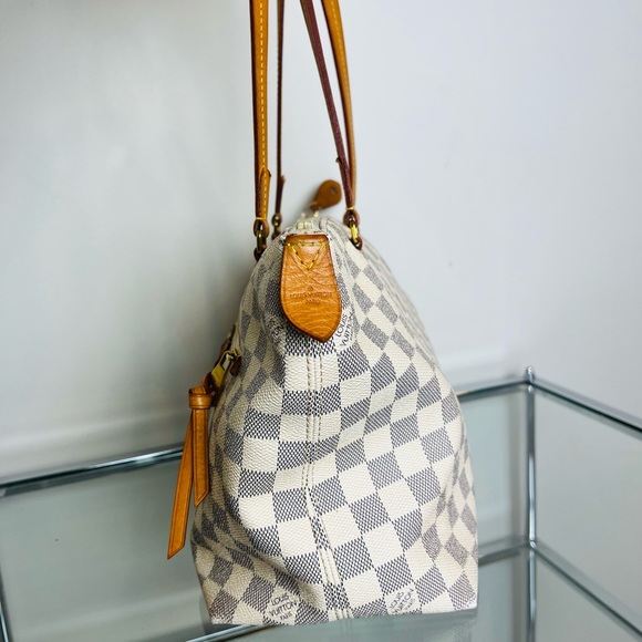 Authentic Louis Vuitton IENA PM D.AZUR - Picture 4 of 16